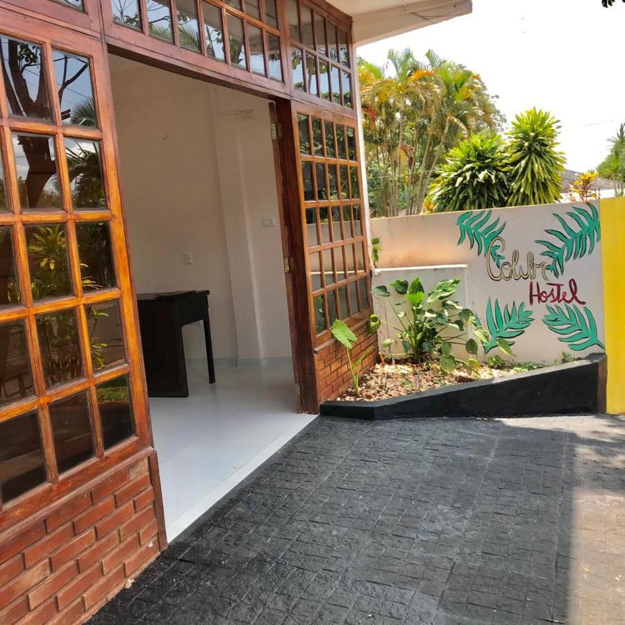 Colibri Hostel Puerto Iguazu Exterior photo
